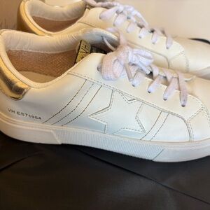 Vintage Havana White and Gold Sneakers